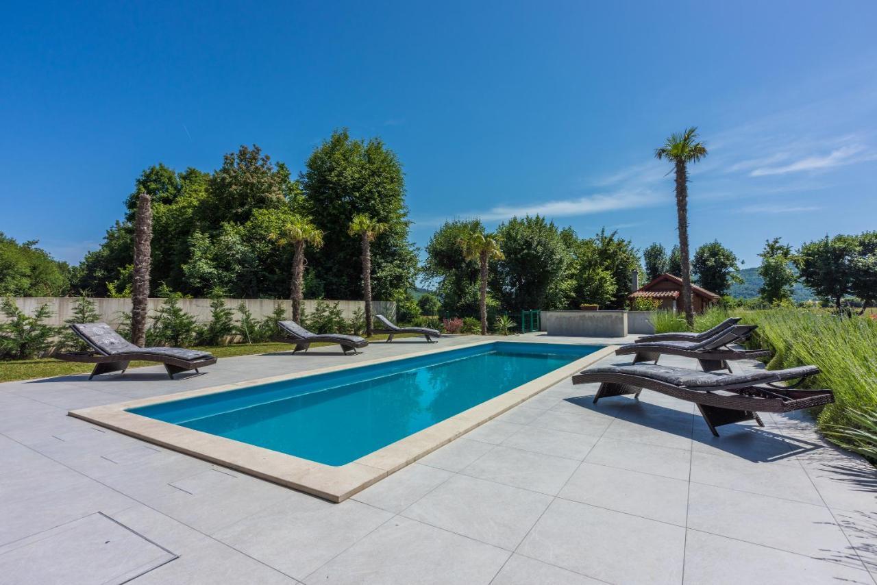 Villa Palma With Heated Private Pool Podhum Buitenkant foto